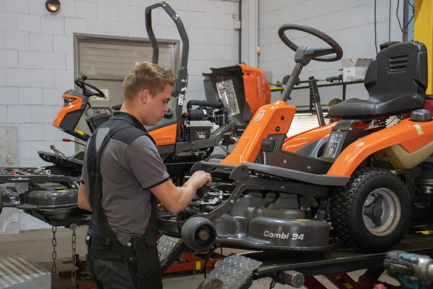 Wanneer moet je Je grasmaaier bij Geelink Haskbergen brengen voor onderhoud?